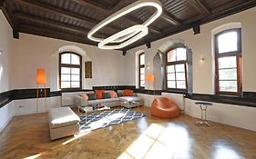 6,5 Luxury Room Apartment - Central Zwickau - 3 Bedrooms - 2 Bathrooms